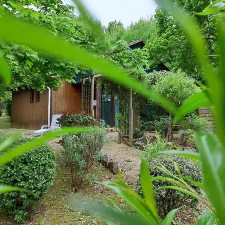 Holiday home Hameau Des Laurieres Saint-Avit-Senieur