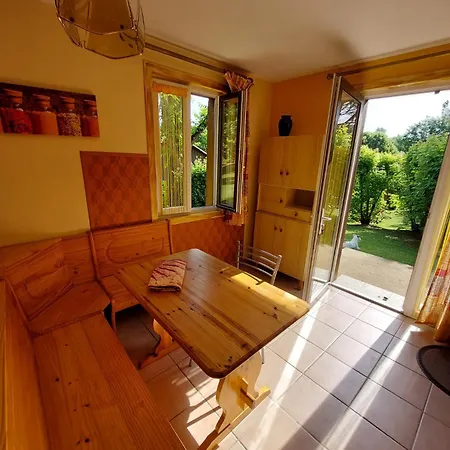 Hameau Des Laurieres Holiday home *