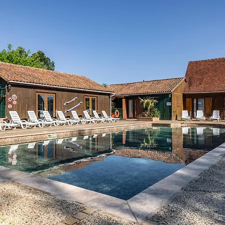 Dom wakacyjny Hameau Des Laurieres