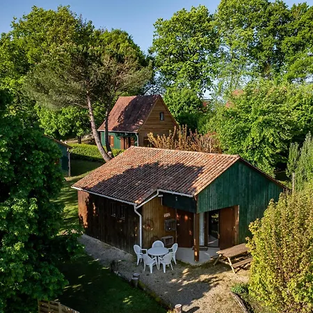 Hameau Des Laurieres Дом отдыха *