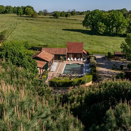 Hameau Des Laurieres *