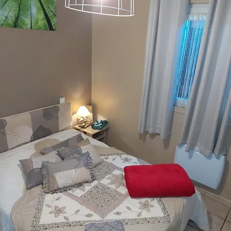 Дом отдыха Hameau Des Laurieres