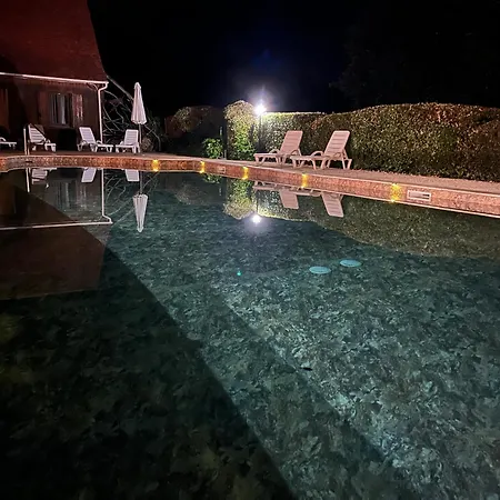 Dom wakacyjny Hameau Des Laurieres *