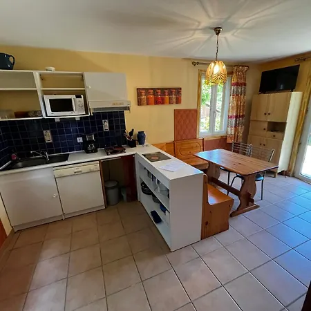 Hameau Des Laurieres
