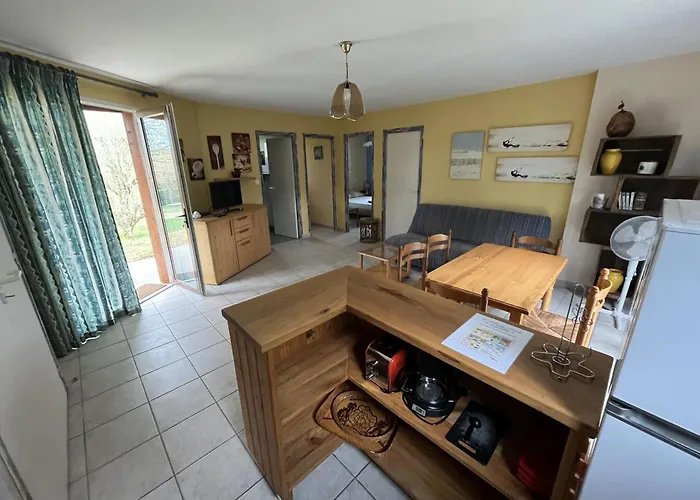 Hameau Des Laurieres *