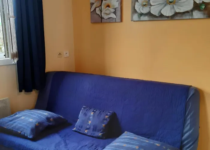 Hameau Des Laurieres * Saint-Avit-Sénieur