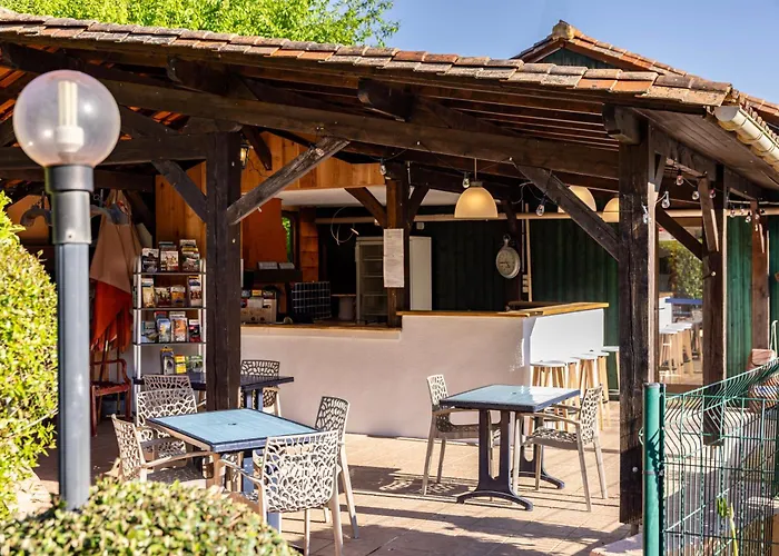 Hameau Des Laurieres *