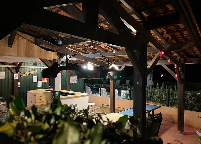 Hameau Des Laurieres *